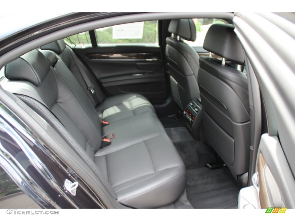 2015 BMW 7 Series 750i xDrive Sedan Rear Seat Photo #103877692