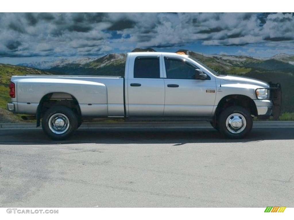 2008 Ram 3500 SLT Quad Cab 4x4 Dually - Bright Silver Metallic / Medium Slate Gray photo #2