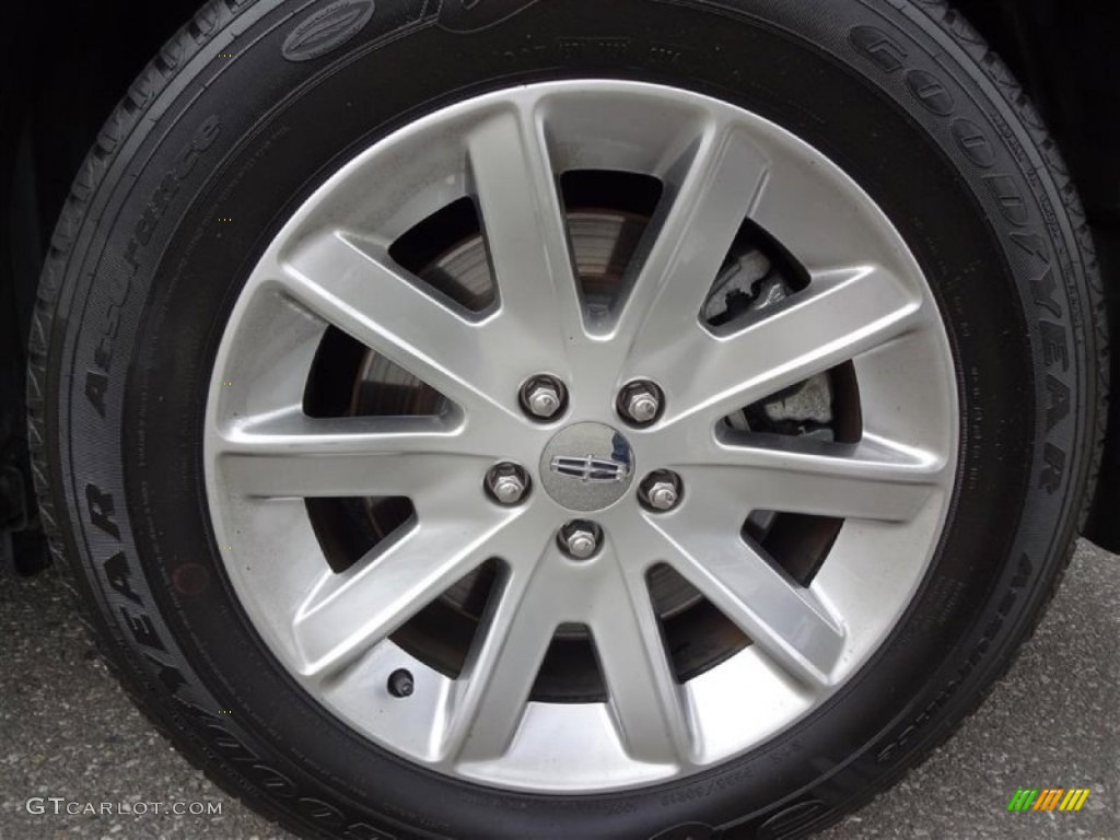 2014 Lincoln MKT Livery AWD Wheel Photo #103881708