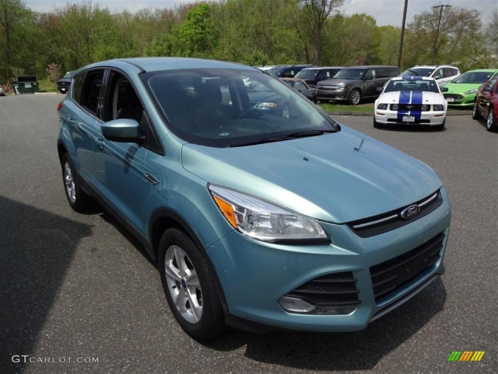 2013 Escape SE 1.6L EcoBoost - Frosted Glass Metallic / Charcoal Black photo #1