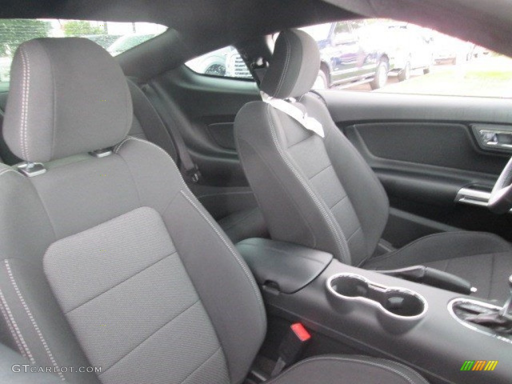 2015 Mustang V6 Coupe - Oxford White / Ebony photo #20