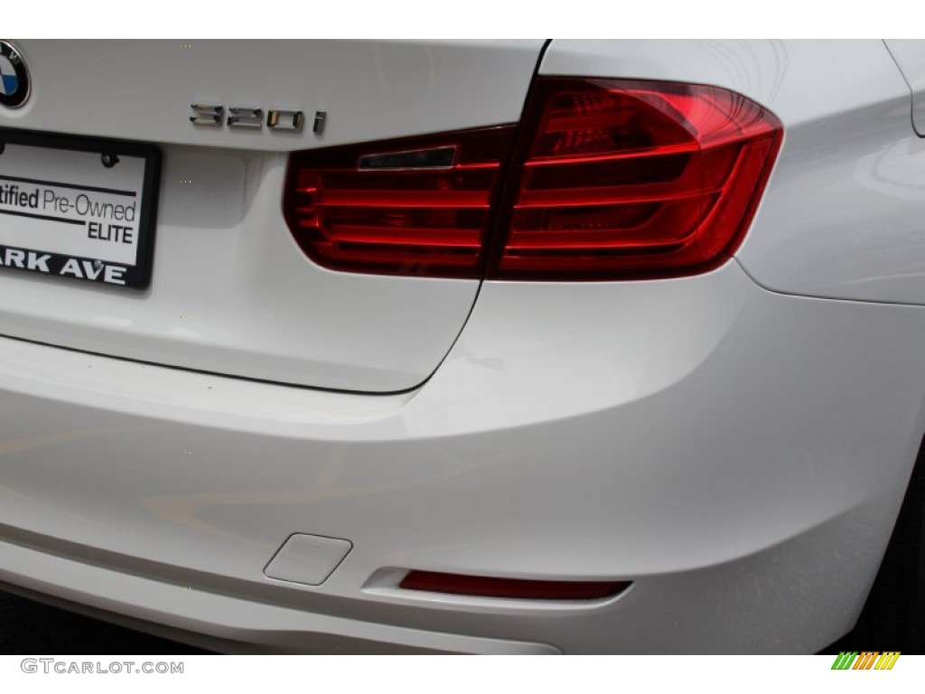 2015 3 Series 320i xDrive Sedan - Alpine White / Venetian Beige photo #22