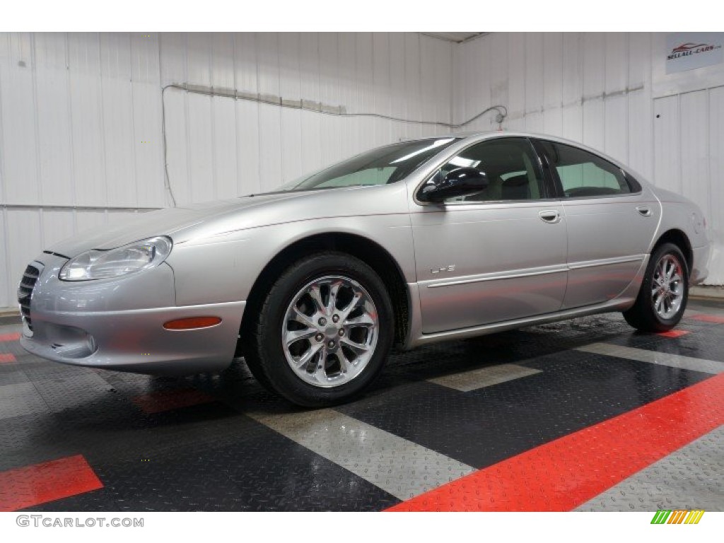 2000 LHS  - Bright Silver Metallic / Agate photo #2