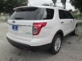 2015 White Platinum Ford Explorer XLT  photo #17