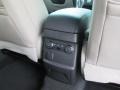 2015 White Platinum Ford Explorer XLT  photo #26