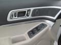 2015 White Platinum Ford Explorer XLT  photo #35