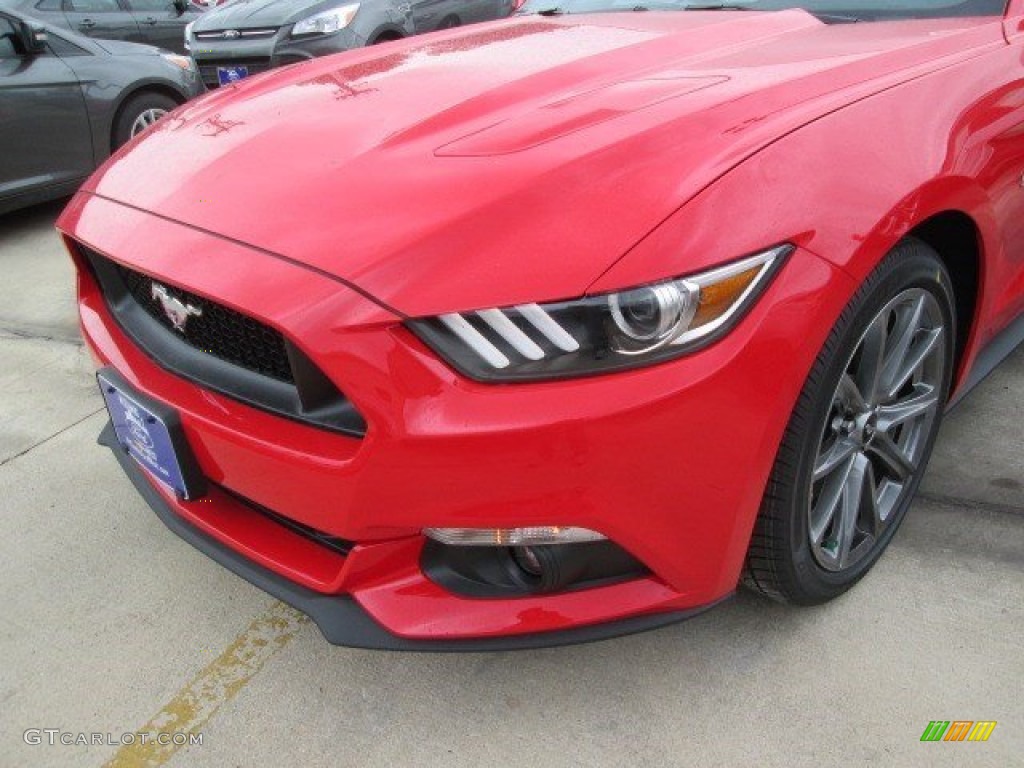 2015 Mustang GT Premium Coupe - Race Red / Ebony photo #33
