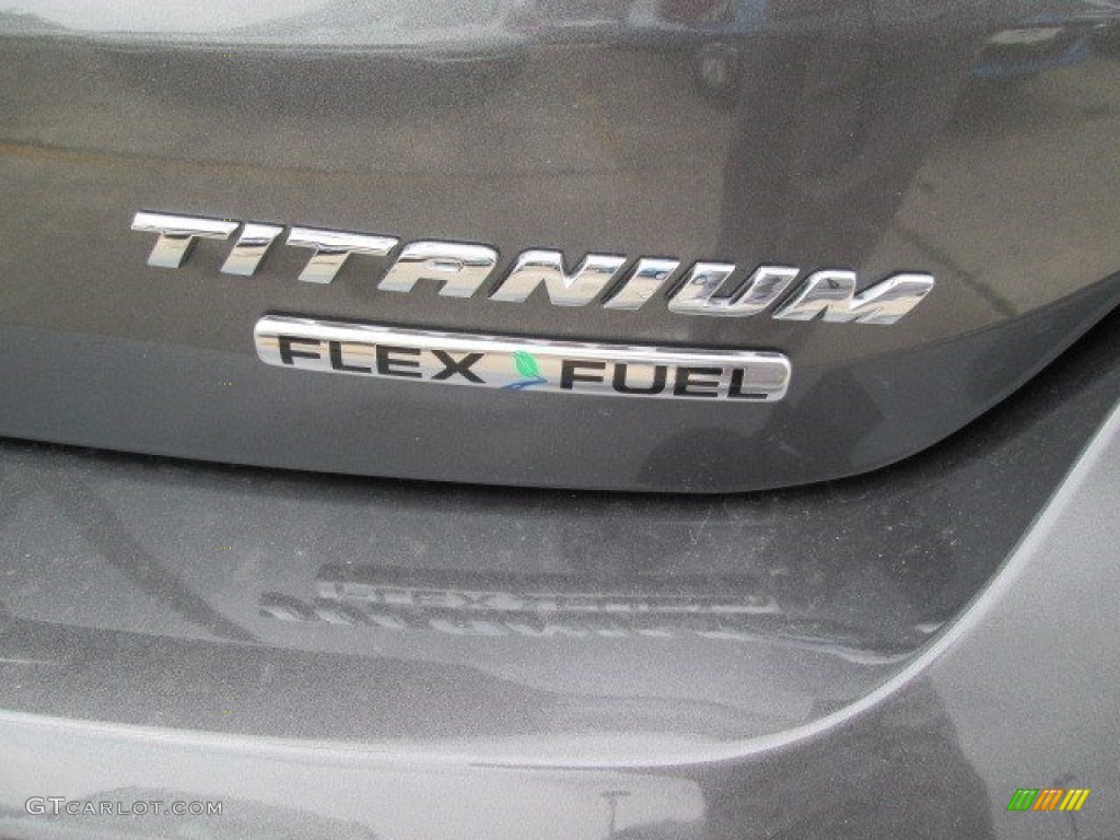 2015 Focus Titanium Hatchback - Magnetic Metallic / Charcoal Black photo #10