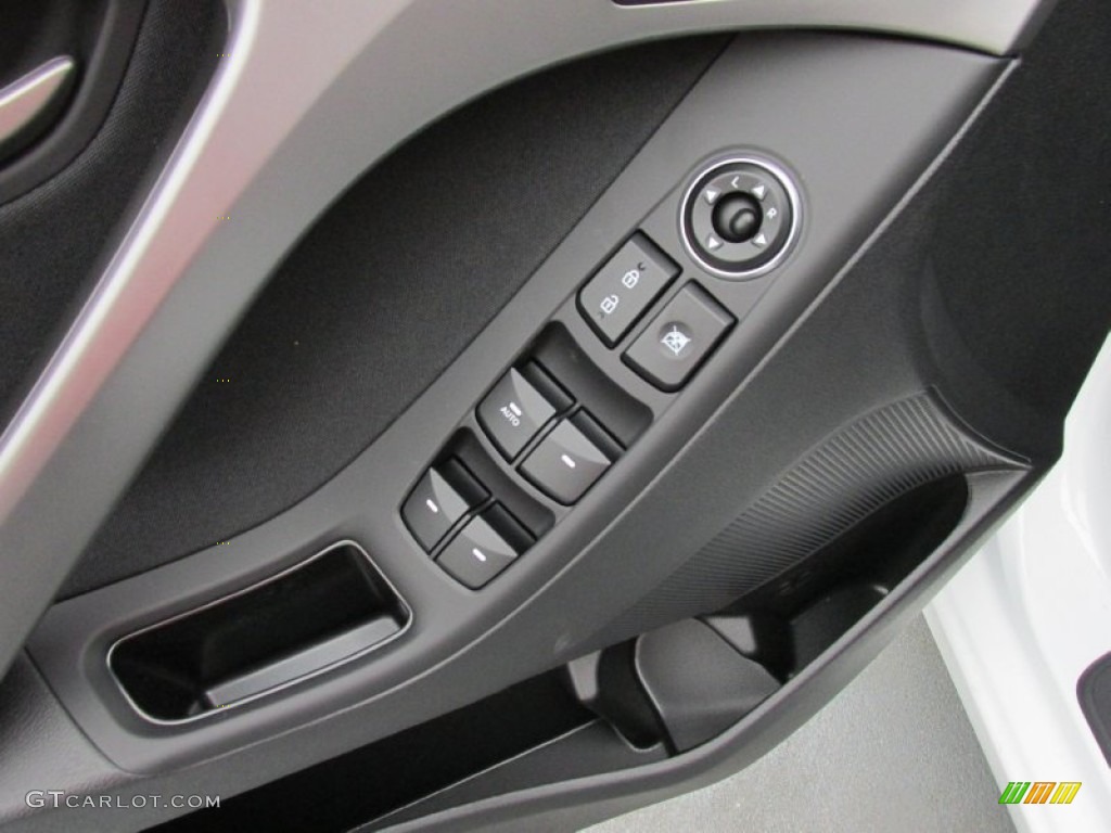 2016 Elantra Value Edition - White / Black photo #19