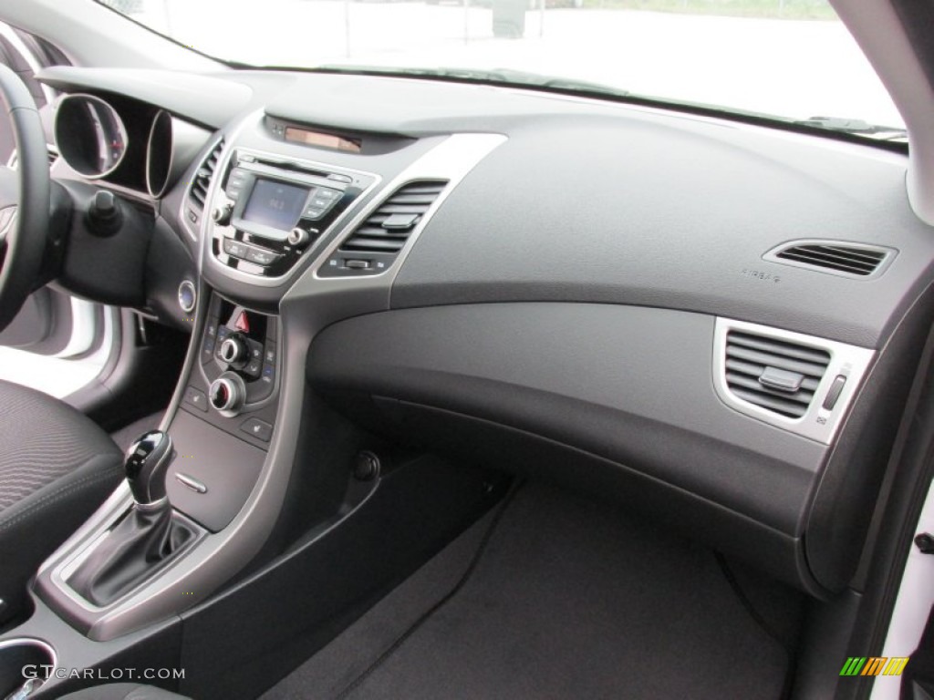 2016 Elantra Value Edition - White / Black photo #15