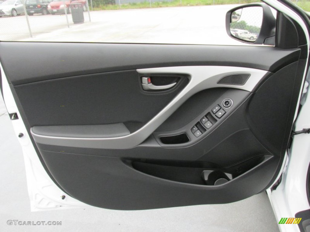 2016 Elantra Value Edition - White / Black photo #18