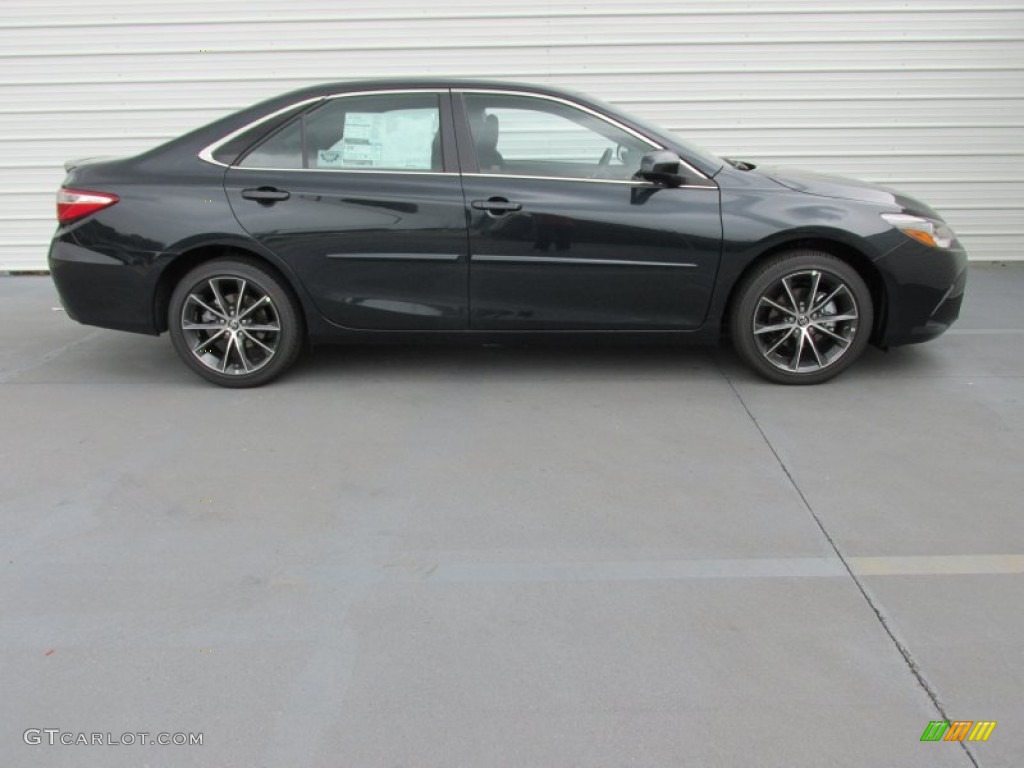 2015 Camry XSE - Cosmic Gray Mica / Black photo #3