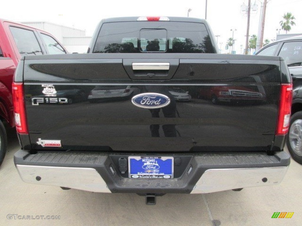 2015 F150 XLT SuperCrew - Tuxedo Black Metallic / Medium Earth Gray photo #19