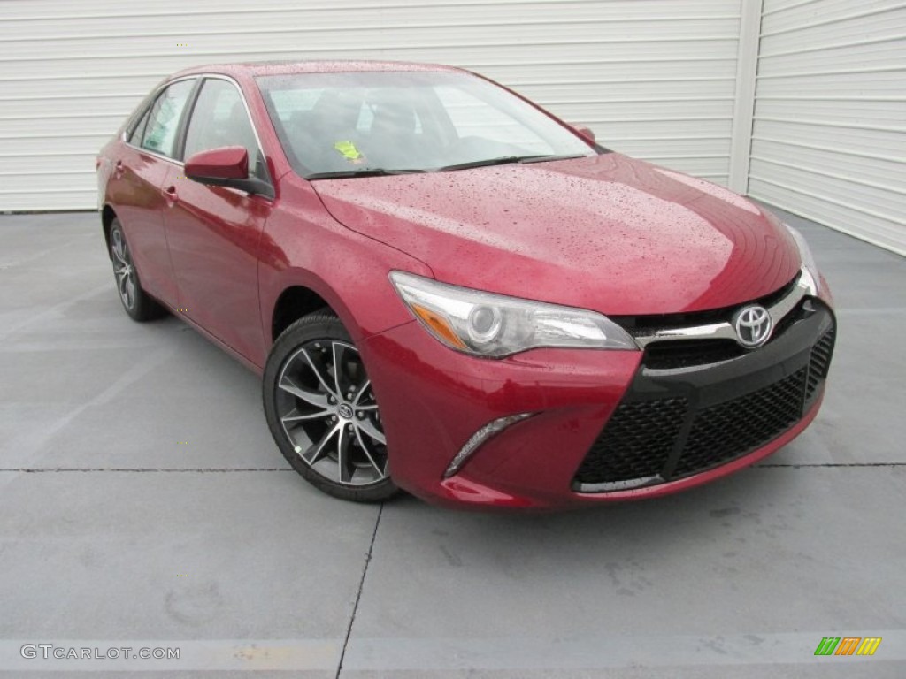 2015 Camry XSE - Ruby Flare Pearl / Black photo #2