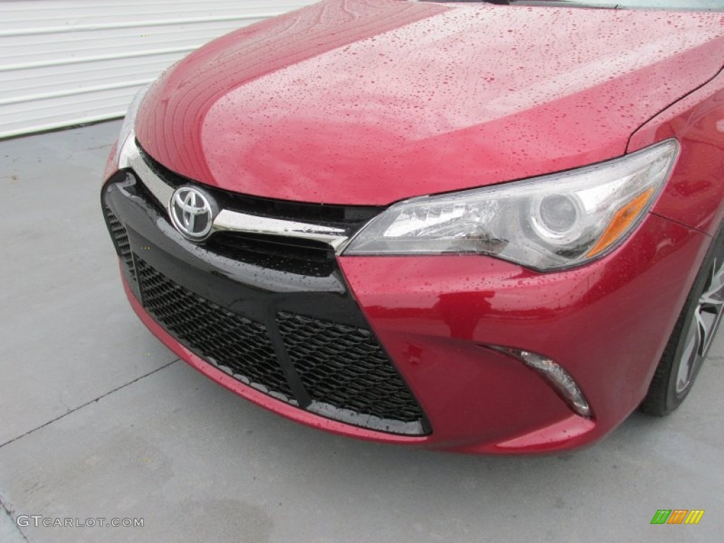 2015 Camry XSE - Ruby Flare Pearl / Black photo #10