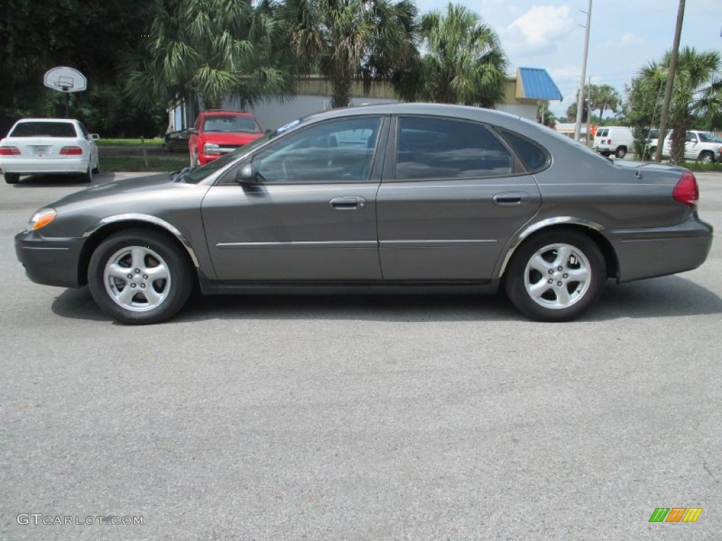 Dark Shadow Grey Metallic 2004 Ford Taurus SE Sedan Exterior Photo #103912694