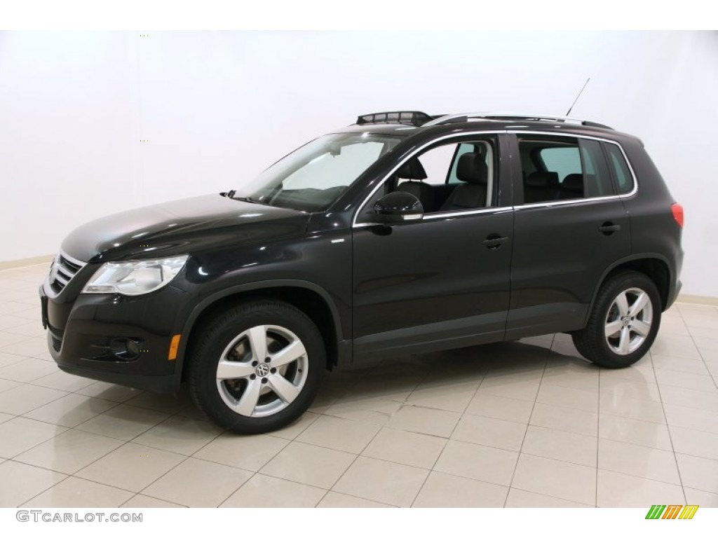 2010 Volkswagen Tiguan Wolfsburg Edition 4Motion Exterior Photos