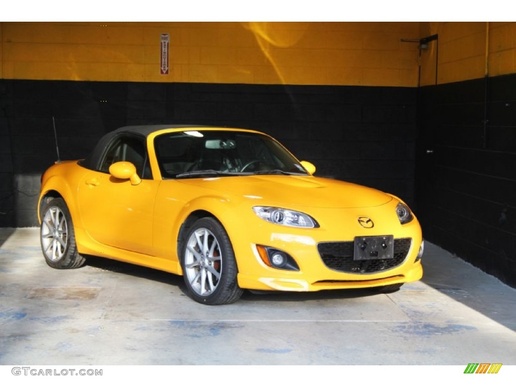 2009 MX-5 Miata Grand Touring Roadster - Competition Yellow / Black photo #3