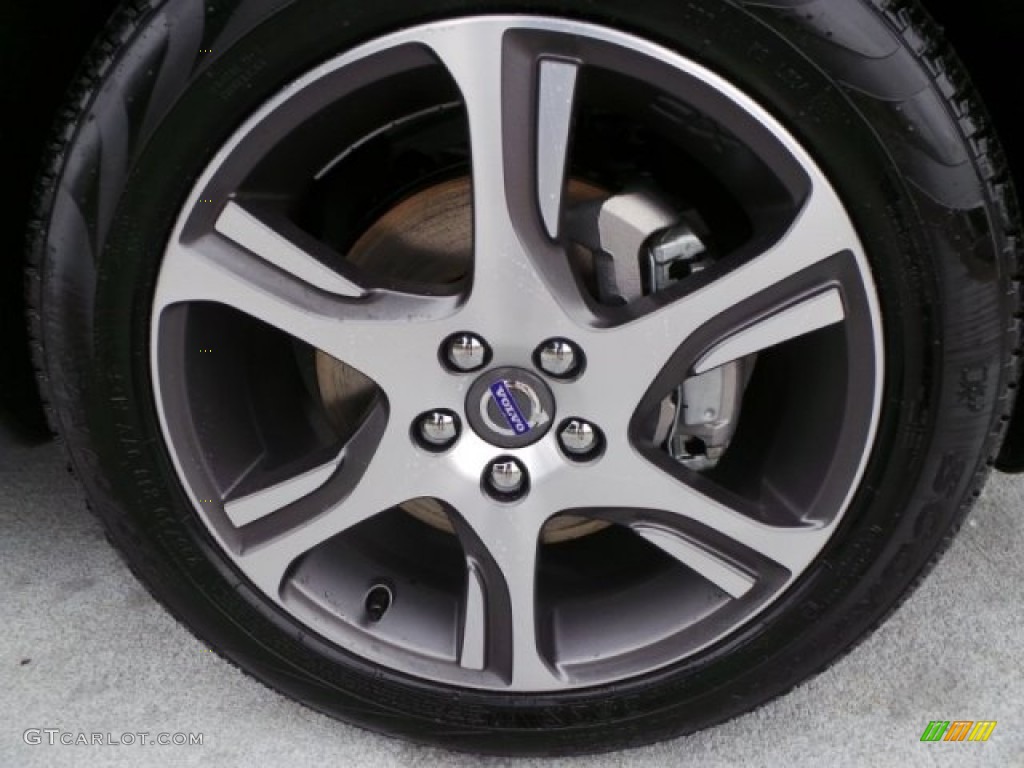 2015 Volvo XC70 T6 AWD Wheel Photos