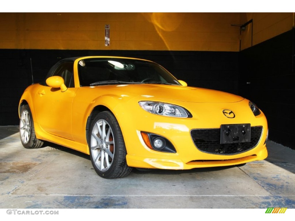 2009 MX-5 Miata Grand Touring Roadster - Competition Yellow / Black photo #5