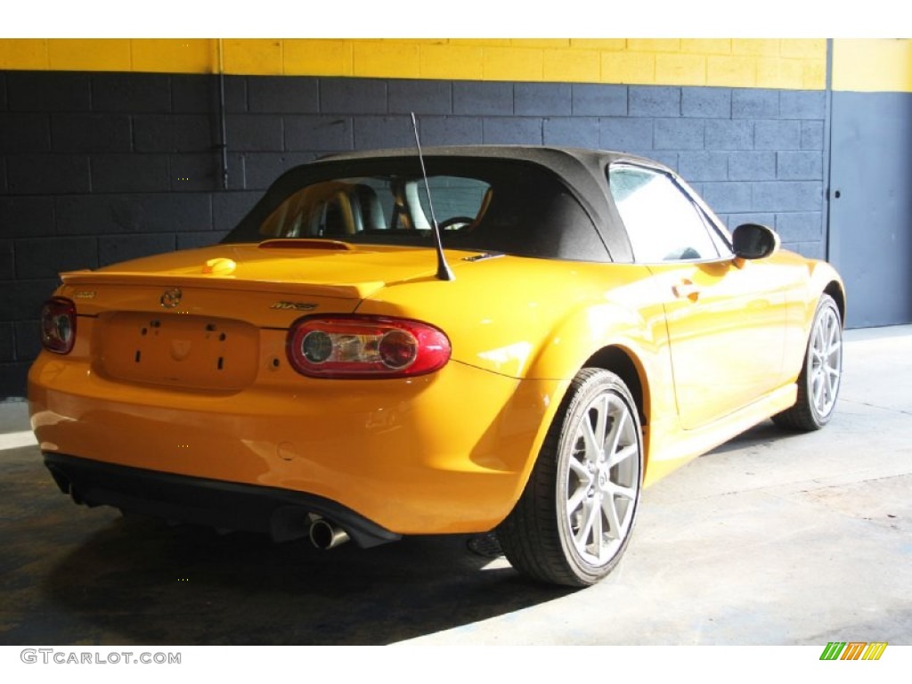 2009 MX-5 Miata Grand Touring Roadster - Competition Yellow / Black photo #6