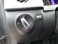 Pepper Gray Metallic - Tiguan SE Photo No. 17