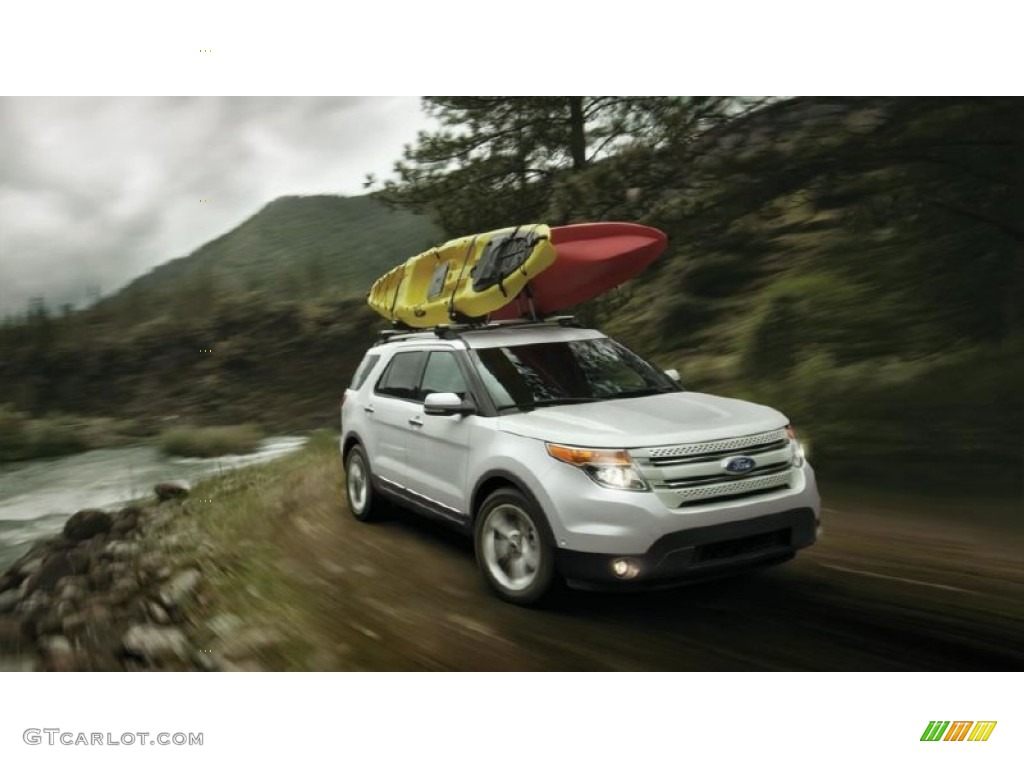 2015 Explorer 4WD - Oxford White / Medium Light Stone photo #2