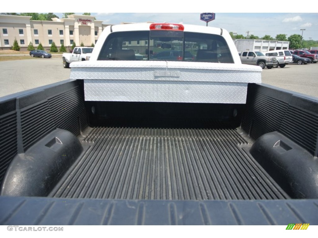 2008 Ram 1500 SLT Regular Cab - Bright White / Medium Slate Gray photo #17