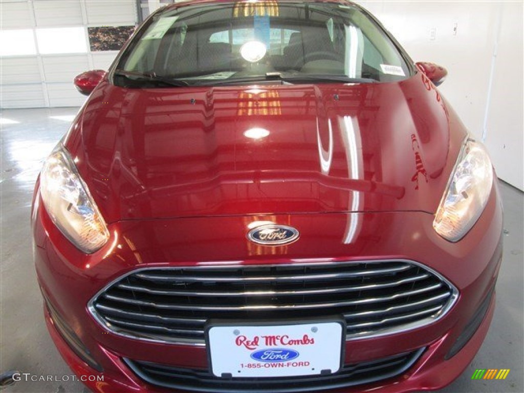 2015 Fiesta SE Hatchback - Ruby Red Metallic / Charcoal Black photo #2