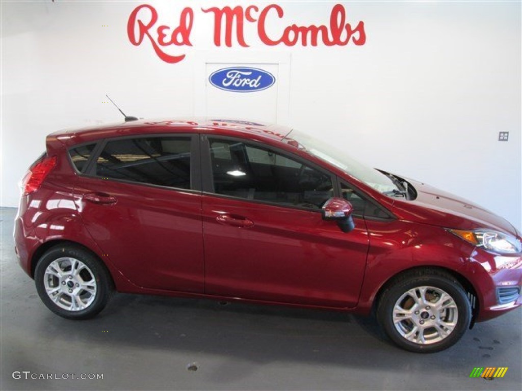 2015 Fiesta SE Hatchback - Ruby Red Metallic / Charcoal Black photo #8