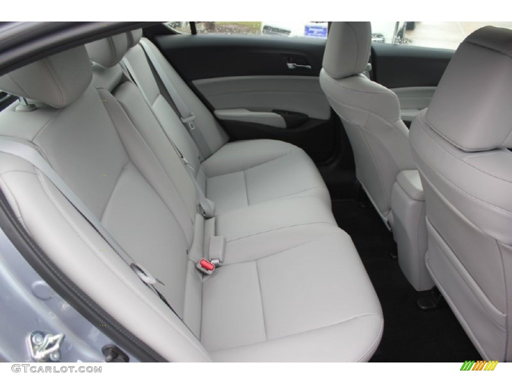 2016 Acura ILX Standard ILX Model Rear Seat Photos