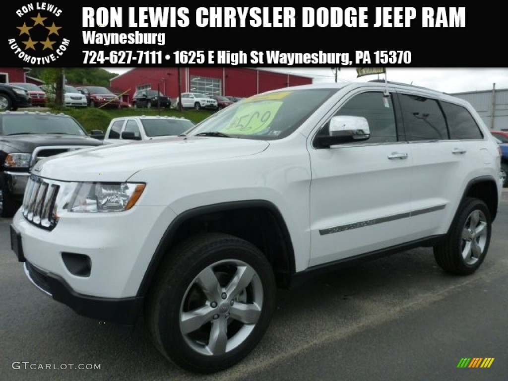 2013 Grand Cherokee Overland 4x4 - Bright White / New Saddle/Black photo #1