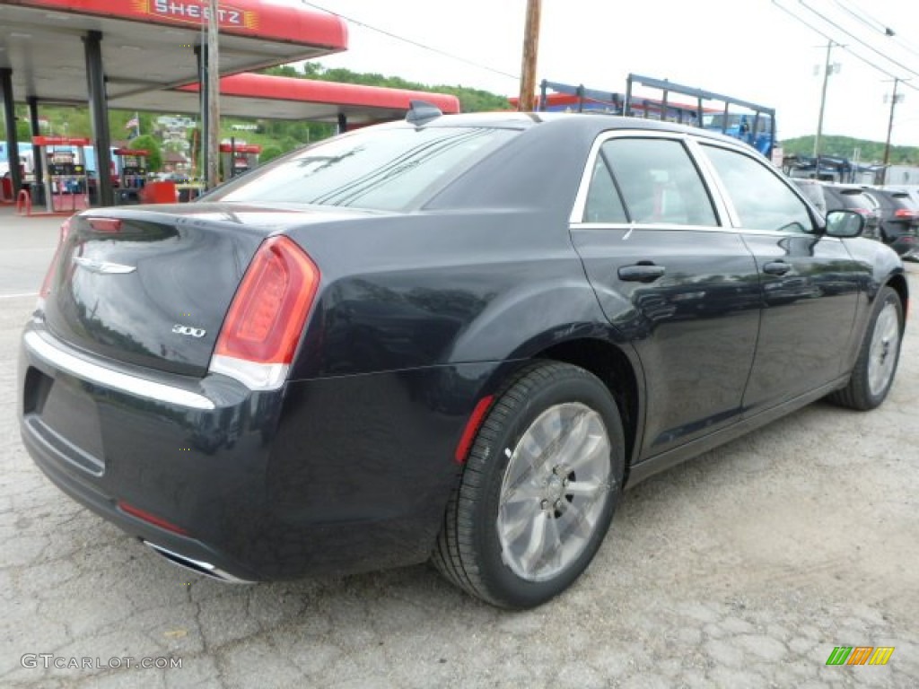2015 Maximum Steel Metallic Chrysler 300 Limited Awd