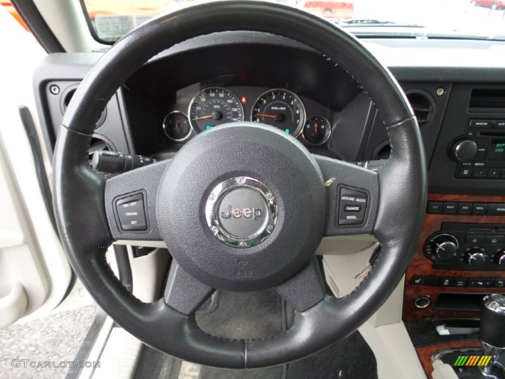 2007 Commander Limited 4x4 - Stone White / Dark Slate Gray/Light Graystone photo #16