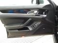 Black - Panamera 4 Photo No. 13