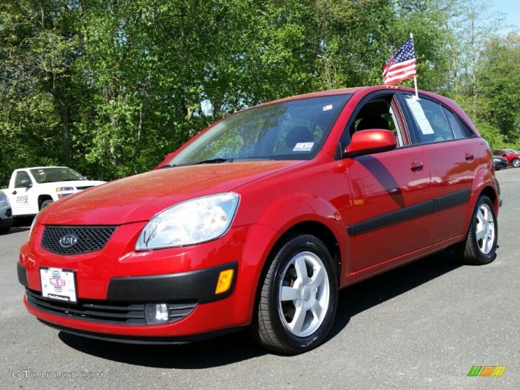 2006 Rio Rio5 SX Hatchback - Tropical Red / Gray photo #1