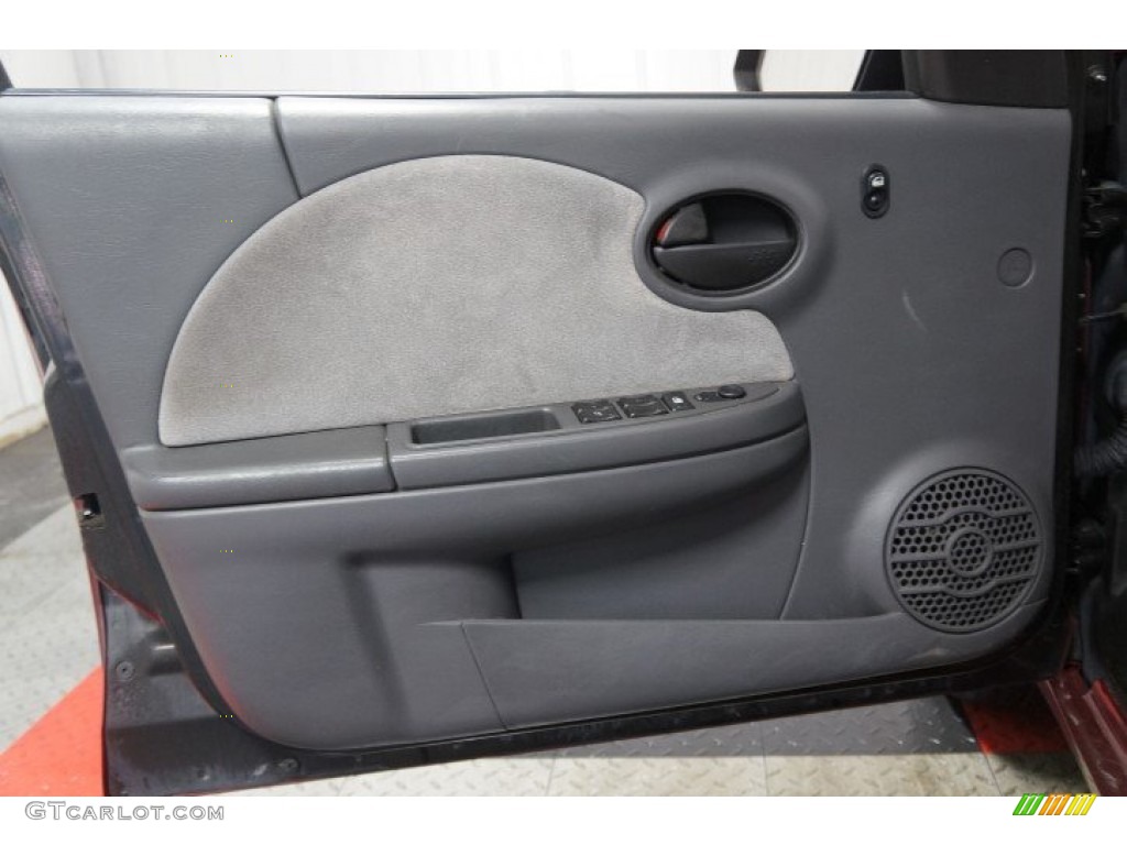 2004 ION 3 Sedan - Berry Red / Grey photo #12