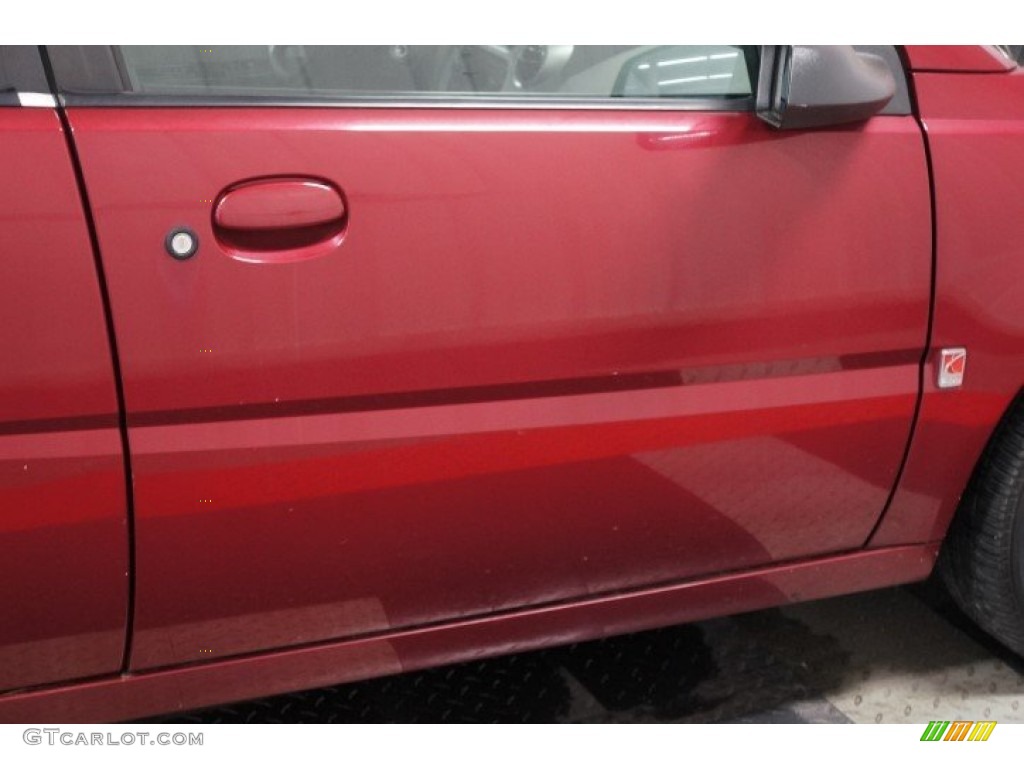 2004 ION 3 Sedan - Berry Red / Grey photo #104