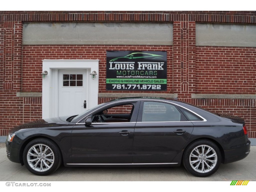 Oolong Grey Metallic Audi A8