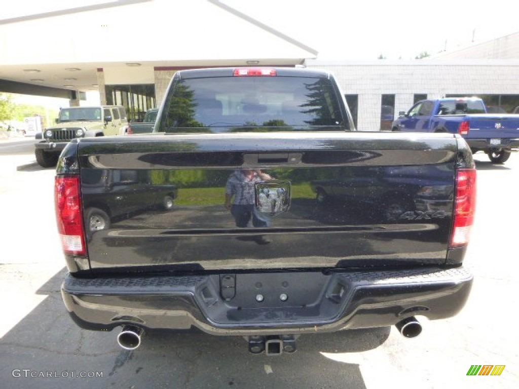 2015 1500 Express Crew Cab 4x4 - Brilliant Black Crystal Pearl / Black/Diesel Gray photo #5