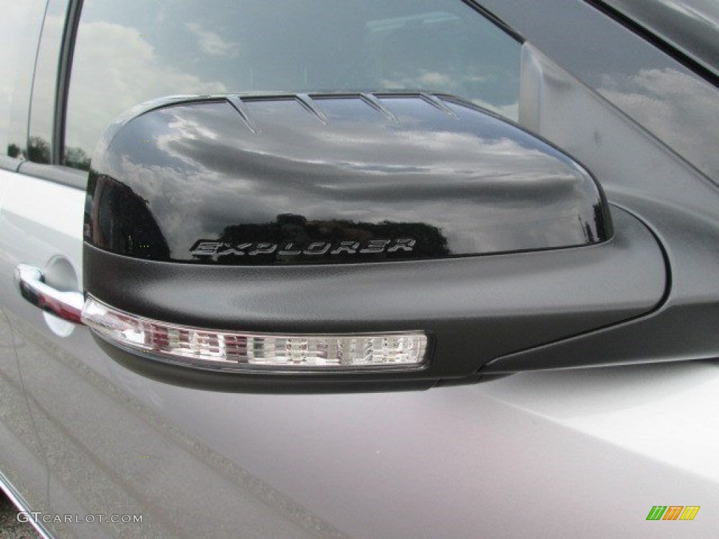 2015 Explorer XLT - Ingot Silver / Charcoal Black photo #5