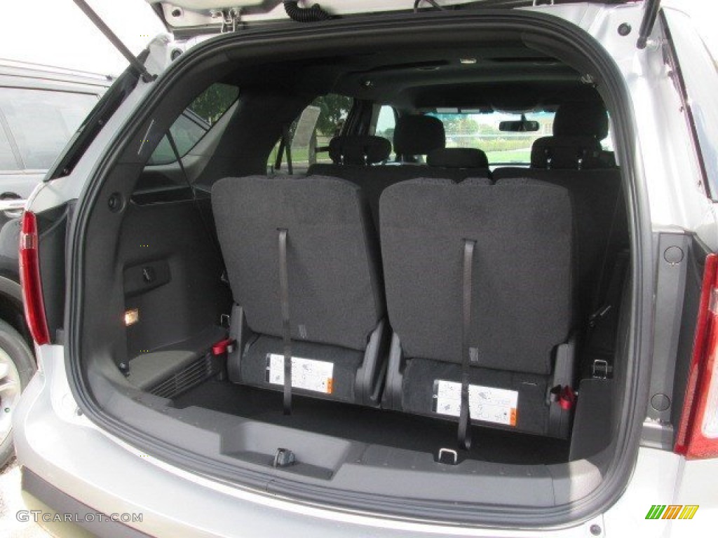 2015 Explorer XLT - Ingot Silver / Charcoal Black photo #17