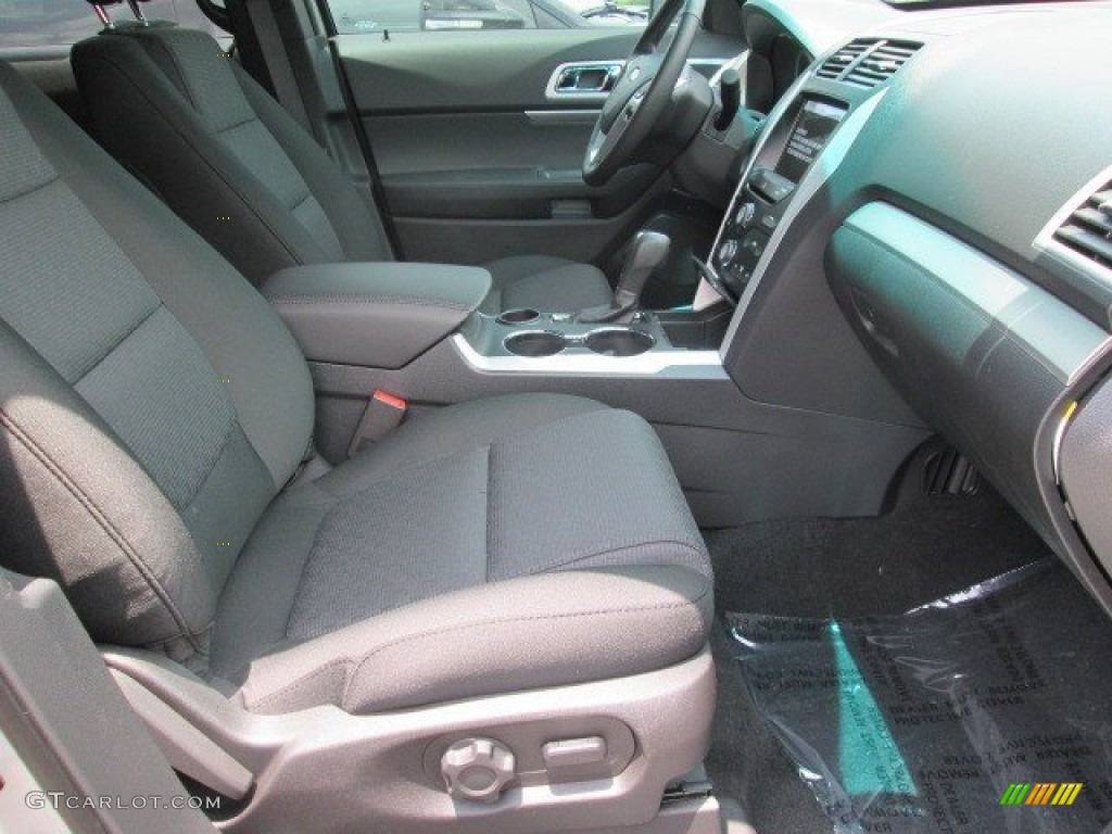 2015 Explorer XLT - Ingot Silver / Charcoal Black photo #26