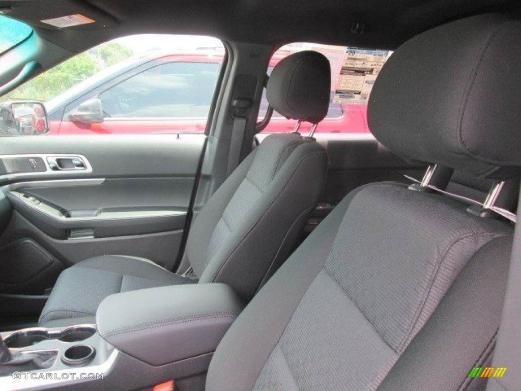 2015 Explorer XLT - Ingot Silver / Charcoal Black photo #34