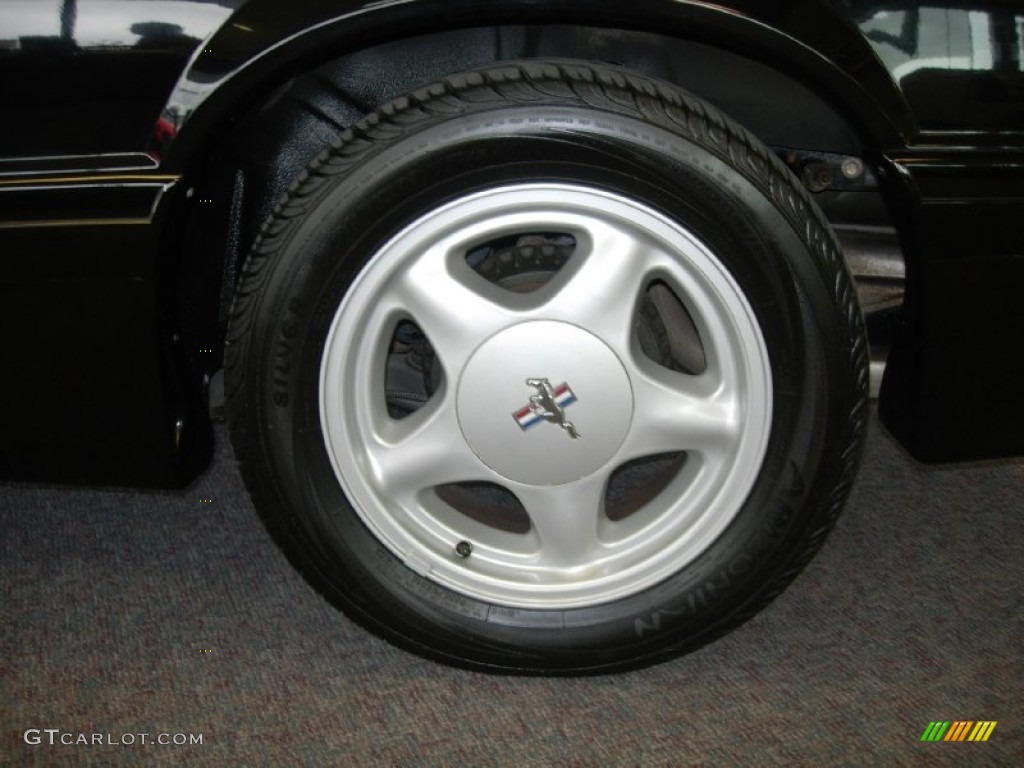 1993 Ford Mustang GT Convertible Wheel Photo #103982791