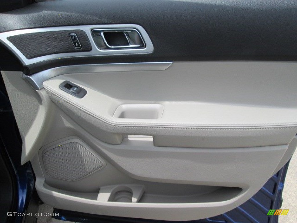 2015 Explorer XLT - Deep Impact Blue / Medium Light Stone photo #22