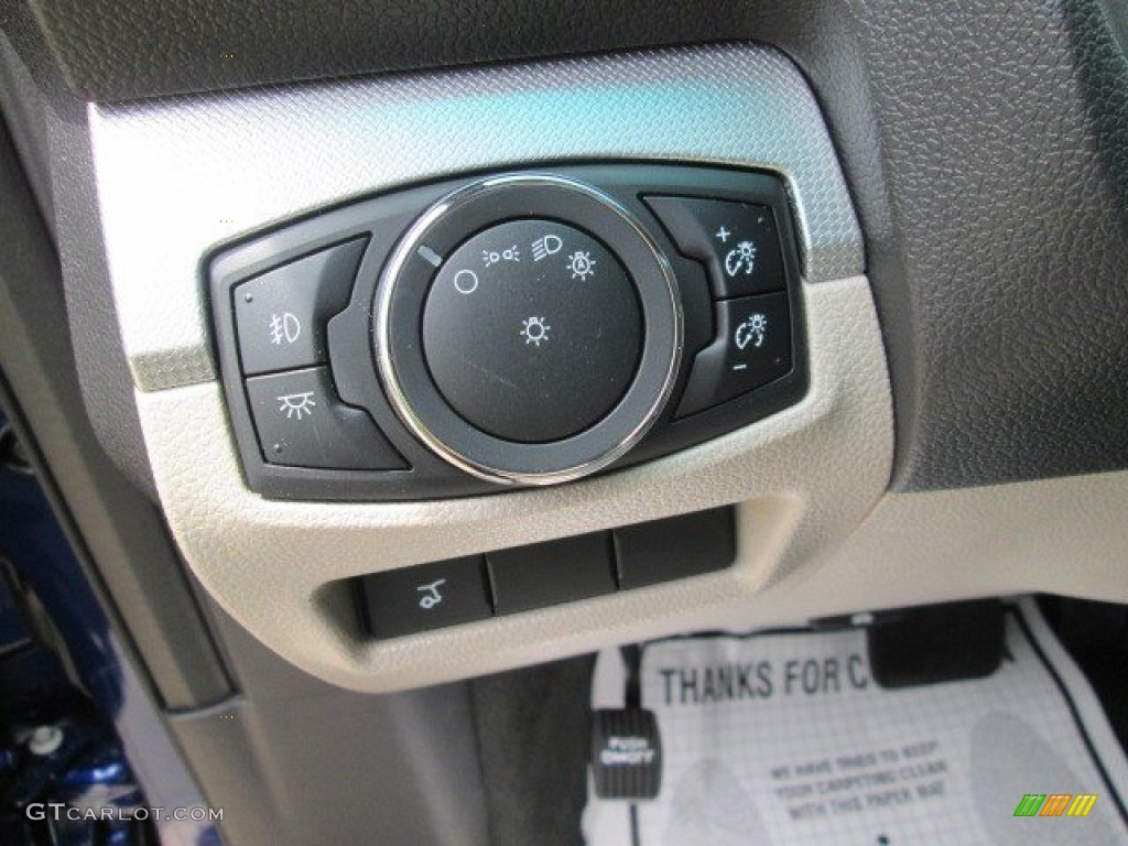 2015 Explorer XLT - Deep Impact Blue / Medium Light Stone photo #25