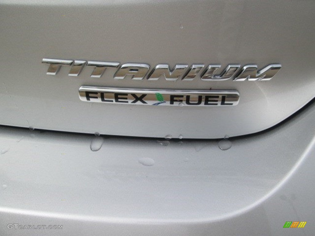 2015 Focus Titanium Hatchback - Ingot Silver Metallic / Charcoal Black photo #7