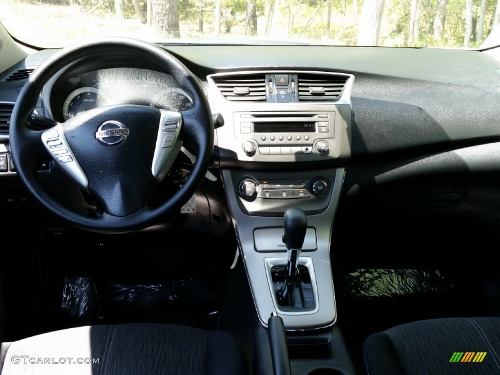 2014 Sentra SV - Magnetic Gray / Charcoal photo #11