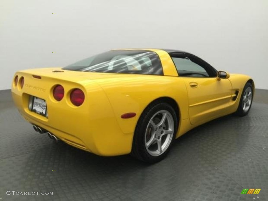 2000 Corvette Coupe - Millennium Yellow / Light Gray photo #10